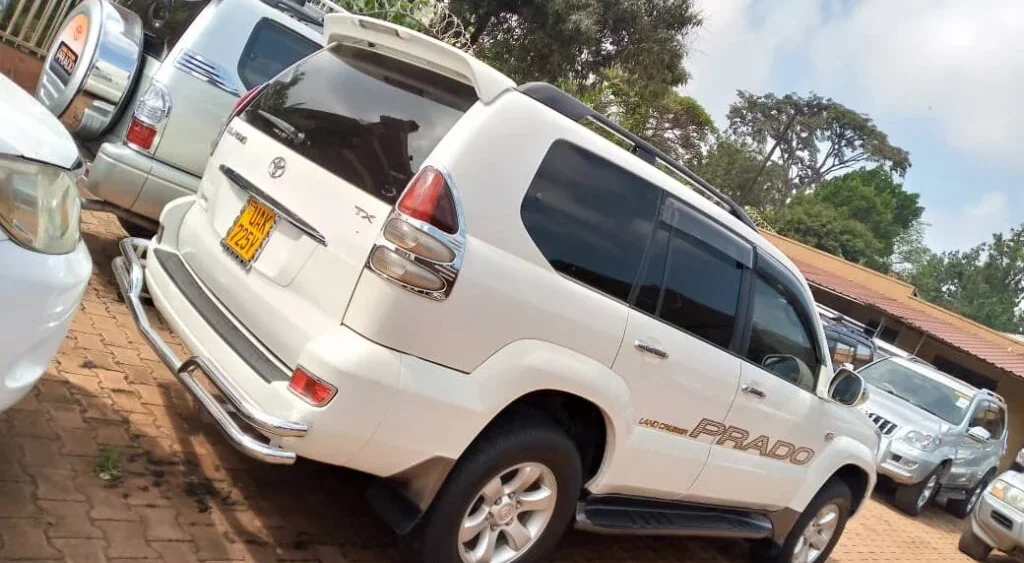 Looking to rent a car in Uganda for business, leisure, or safari travel? Uganda Car Rentals offers practical car hire solutions designed for real travel needs across the country. Whether you choose a self-drive option or prefer a chauffeur-driven service, renting a car gives you the freedom to explore Uganda at your own pace—from Entebbe and Kampala to national parks and remote regions.